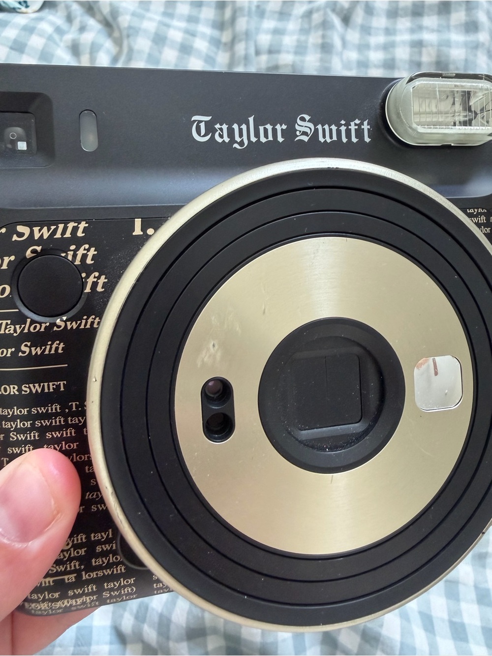 RARE Taylor Swift Reputation Polaroid Camera - Picture 3 of 10